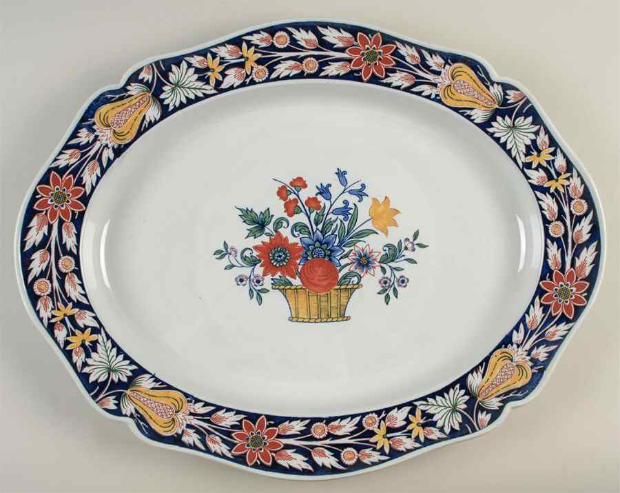 Poterat 19" Oval Serving Platter by Wedgwood-1