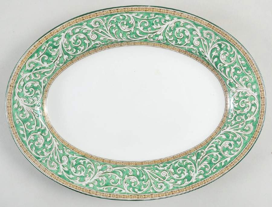 Praze Green (No Floral Center) 11" Oval Serving Platter by Wedgwood-1