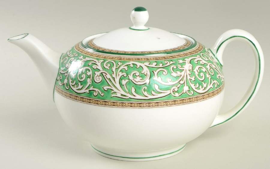 Praze Green (No Floral Center) Teapot & Lid by Wedgwood-1