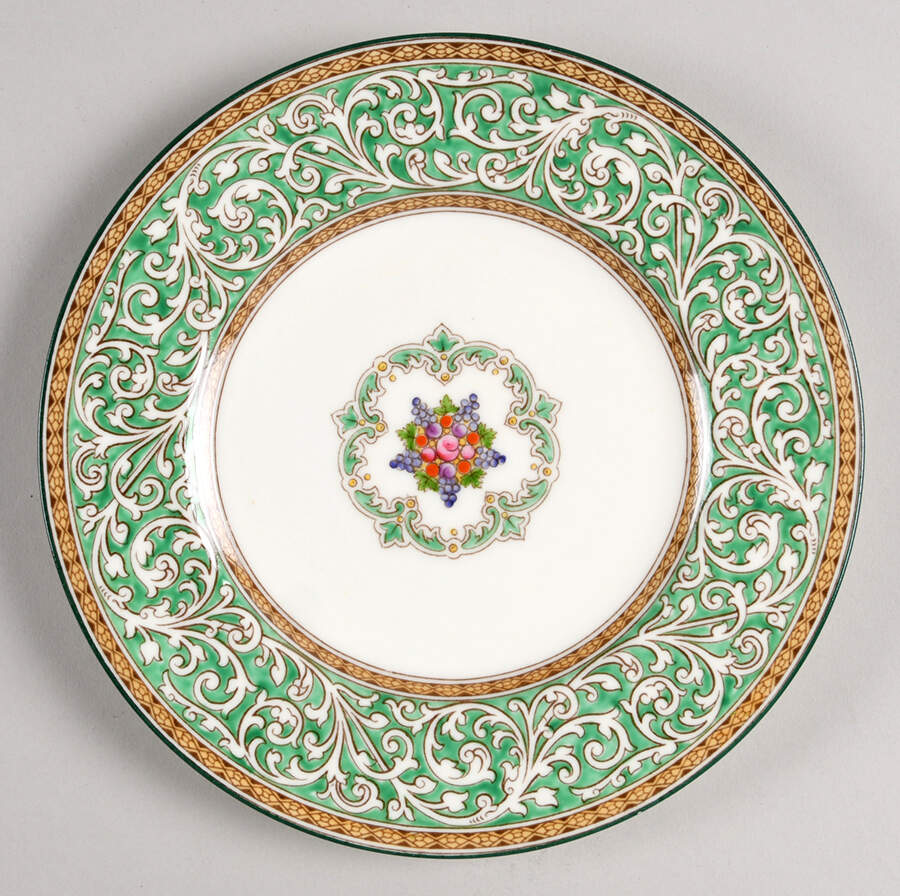 Praze Green (Floral Center) Dessert/Pie Plate by Wedgwood-1