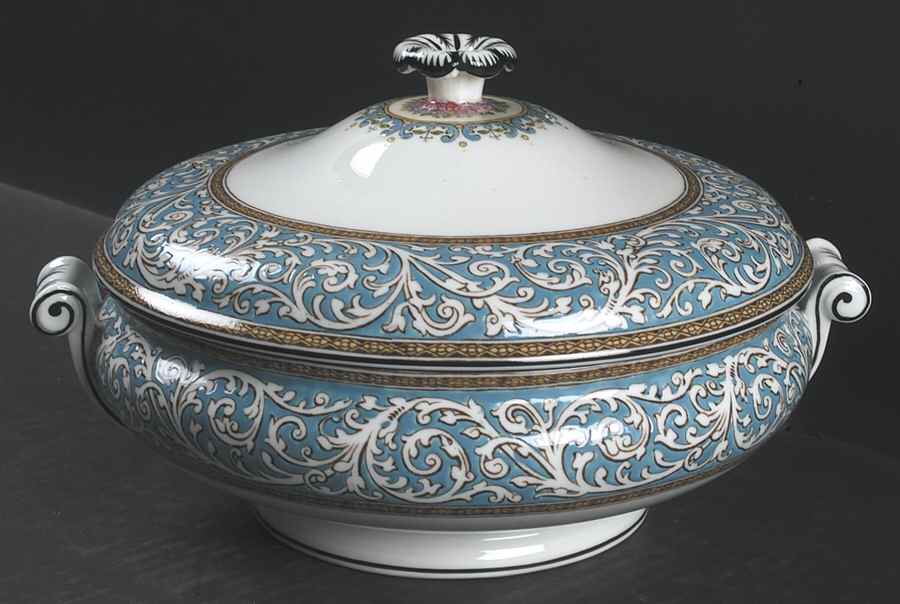 Praze Turquoise Round Covered Vegetable by Wedgwood-1