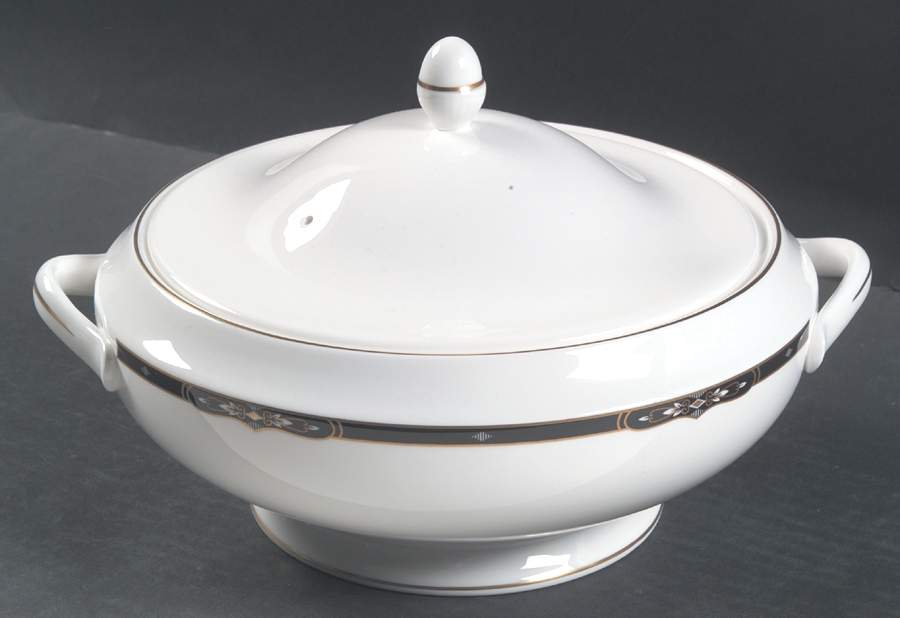 Preston Round Covered Vegetable by Wedgwood-1
