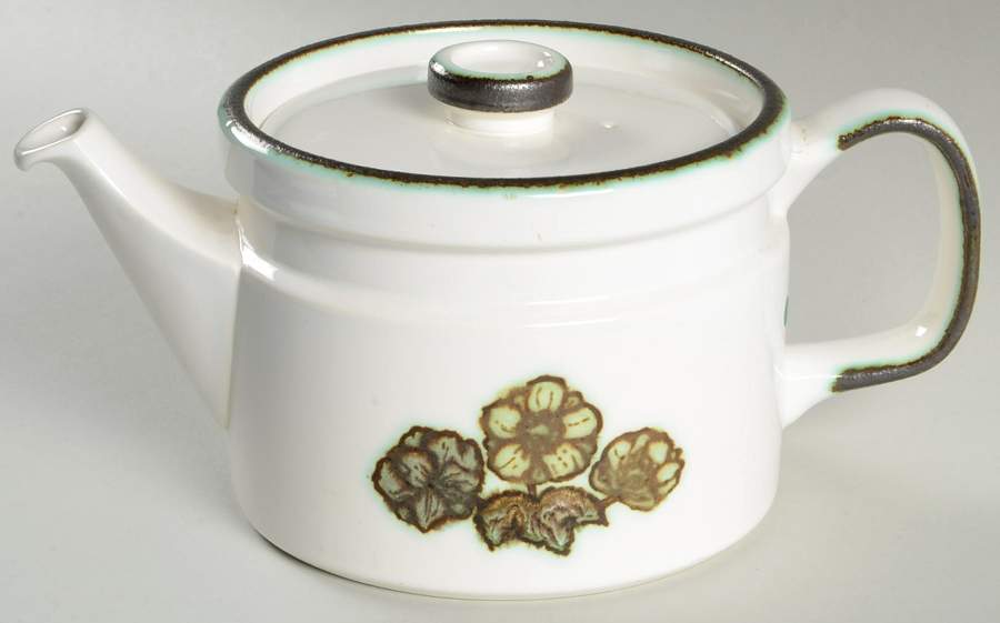 Primrose Teapot & Lid by Wedgwood-1