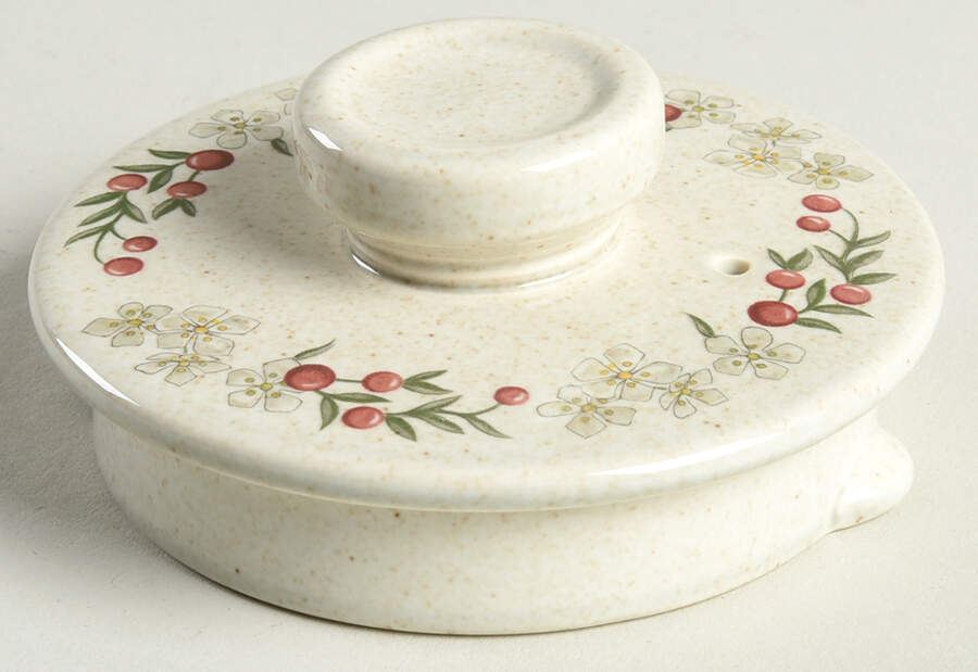 Quince Lid for Coffee Pot by Wedgwood-1