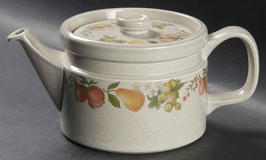 Quince Teapot & Lid by Wedgwood-1