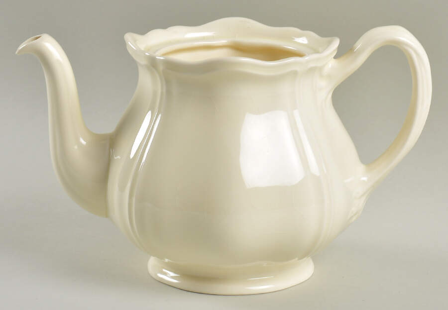 Queen's Plain Teapot No Lid by Wedgwood-1