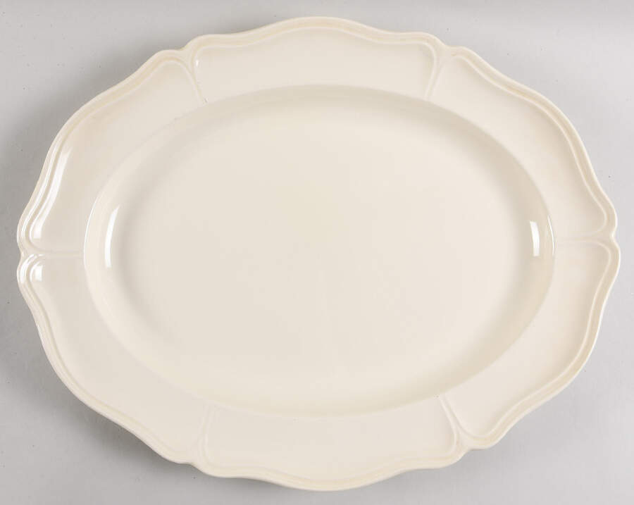 Queen's Plain 17" Oval Serving Platter by Wedgwood-1