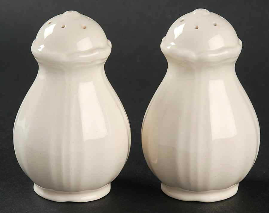 Queen's Plain Salt & Pepper Set by Wedgwood-1
