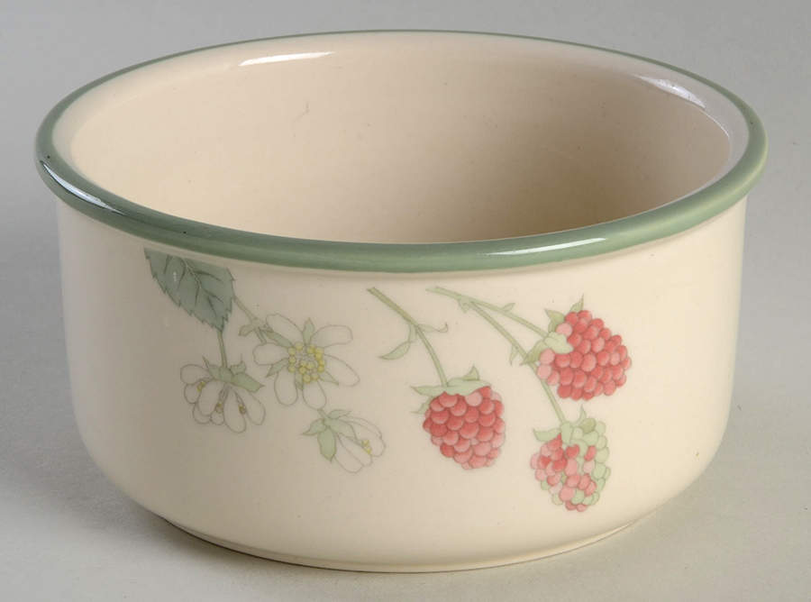 Raspberry Cane Individual Casserole No Lid by Wedgwood-1