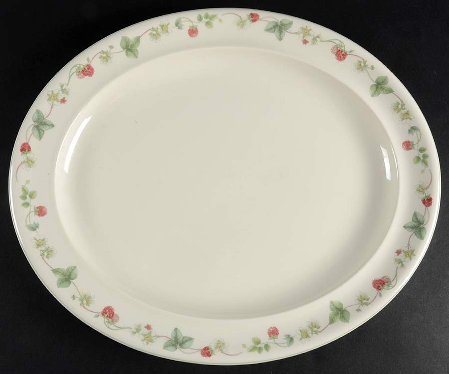 Raspberry 16" Oval Serving Platter by Wedgwood-1