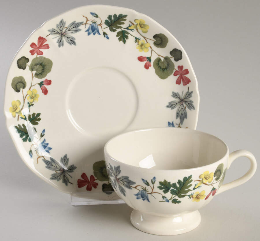 Richmond Oversized Cup & Saucer Set by Wedgwood-1