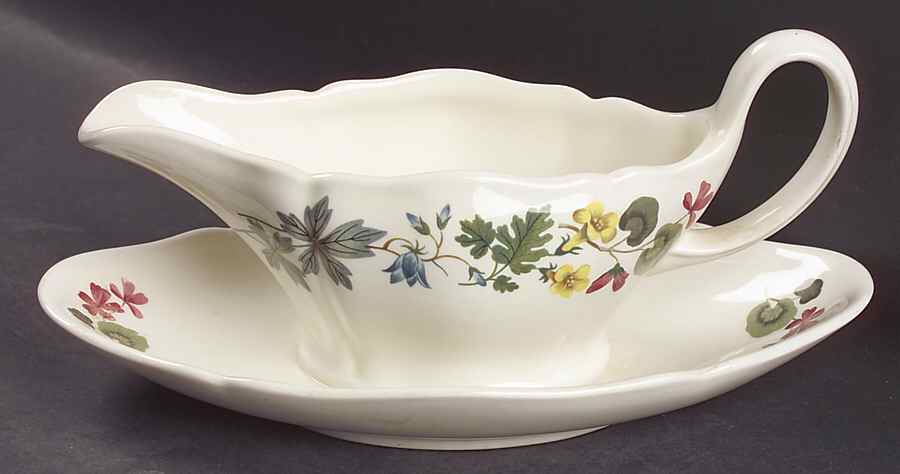 Richmond Gravy Boat with Attached Underplate by Wedgwood-1