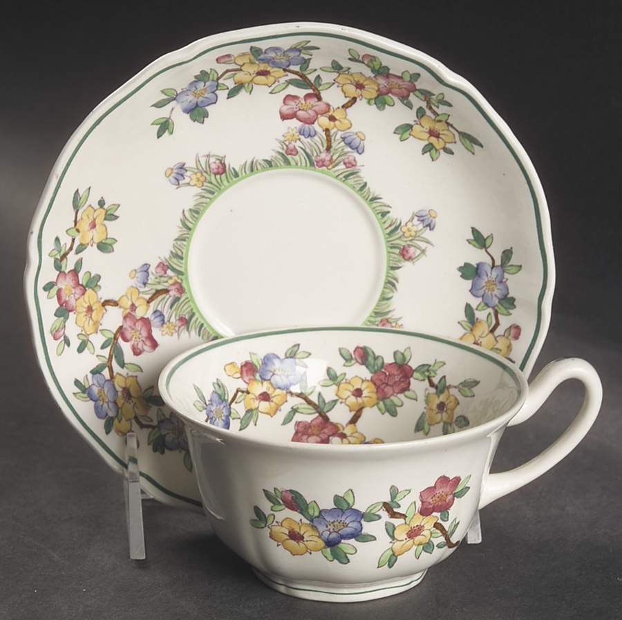 Richborough Flat Cup & Saucer Set by Wedgwood-1