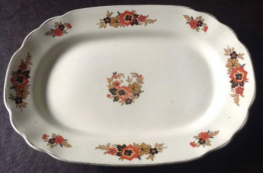 Richelieu 12" Oval Serving Platter by Wedgwood-1