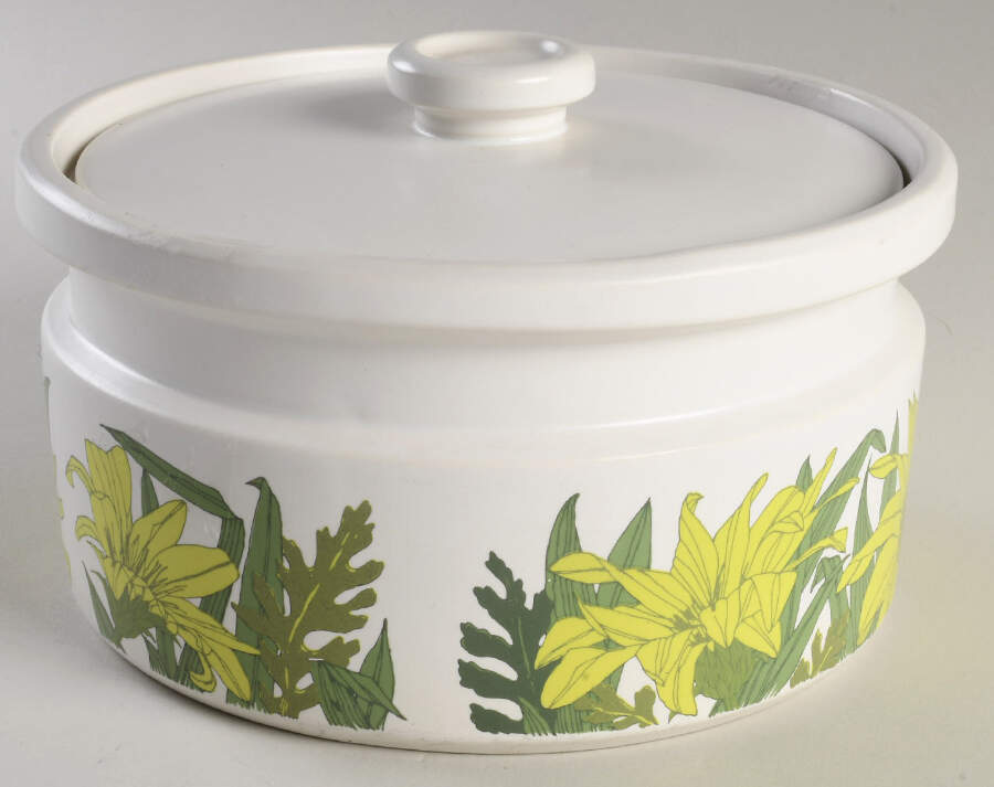 Riviera 2.5 Qt Round Covered Casserole by Wedgwood-1