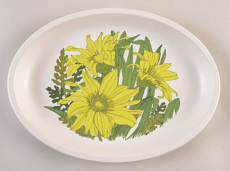 Riviera 13" Oval Serving Platter by Wedgwood-1