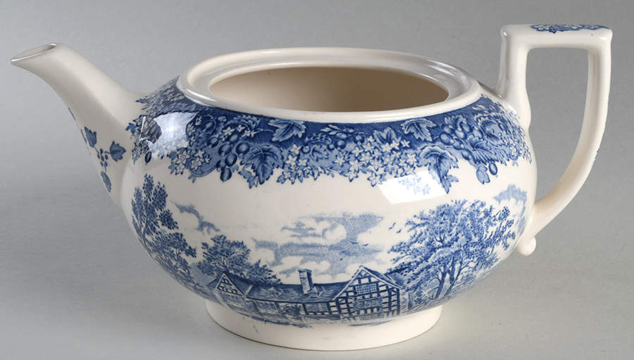 Romantic England Blue Teapot No Lid by Wedgwood-1