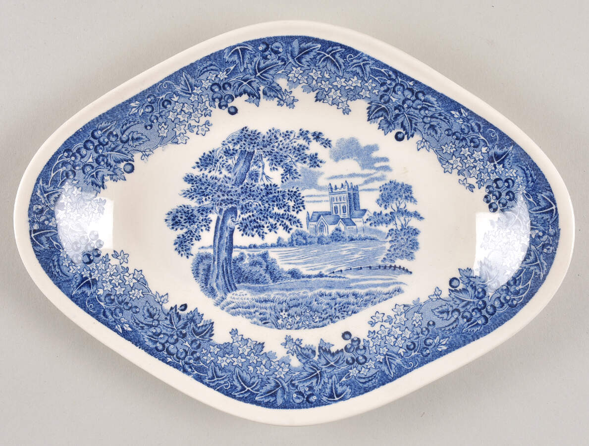 Romantic England Blue Relish/Gravy Underplate by Wedgwood-1