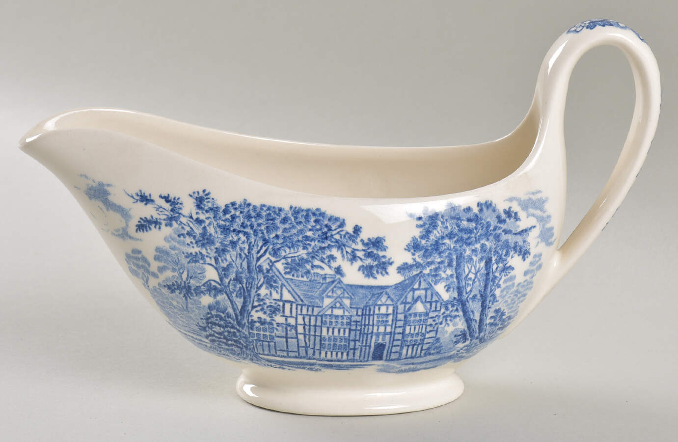 Romantic England Blue Gravy Boat by Wedgwood-1