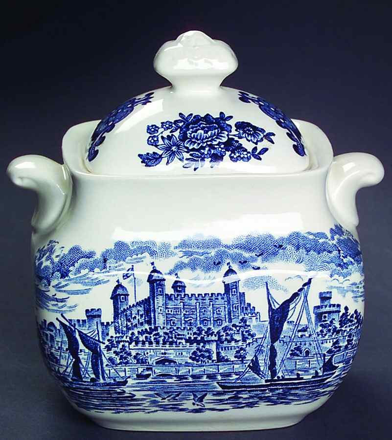 Royal Homes of Britain Blue Sugar Bowl & Lid by Wedgwood-1