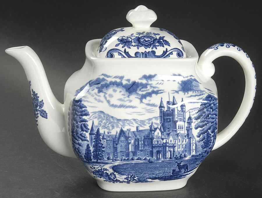 Royal Homes of Britain Blue Teapot & Lid by Wedgwood-1