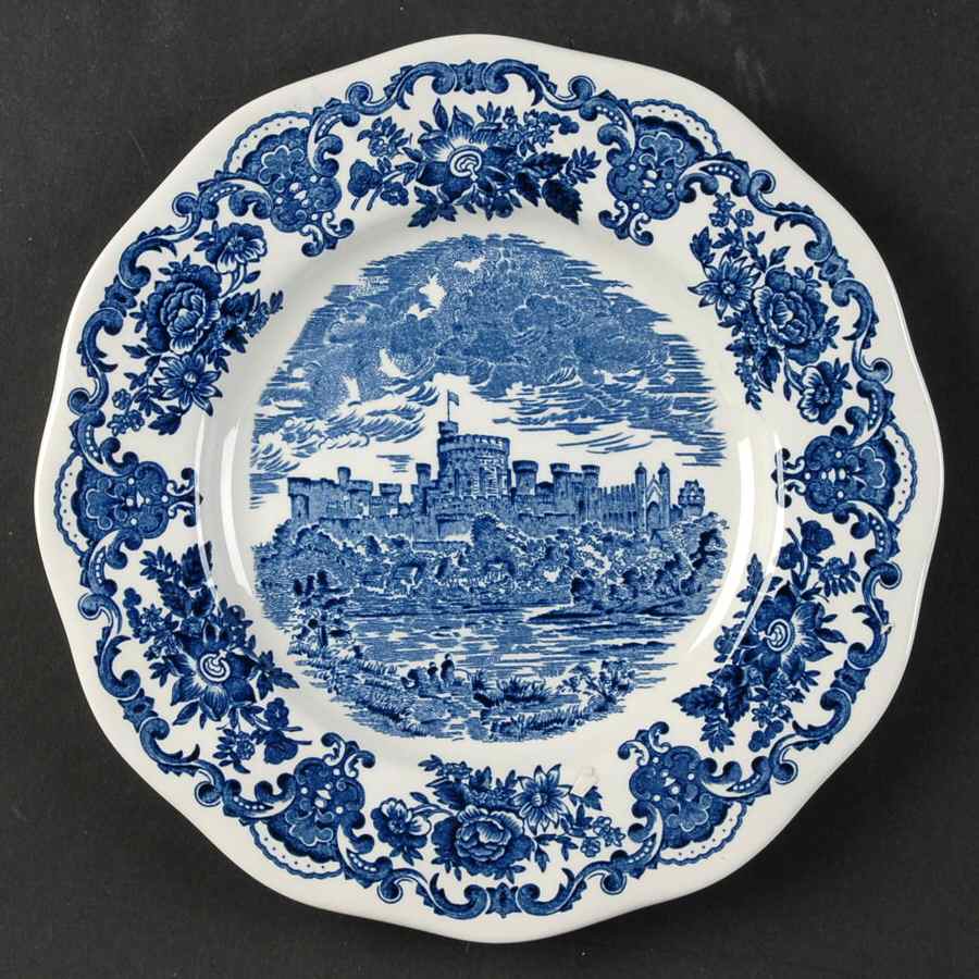 Royal Homes of Britain Blue Luncheon Plate by Wedgwood-1