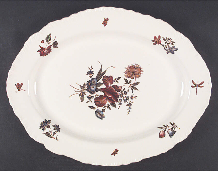 Robert Sprays 17" Oval Serving Platter by Wedgwood-1