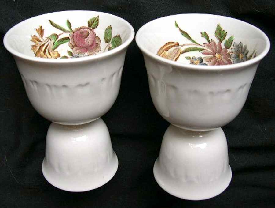 Robert Sprays Double Egg Cup by Wedgwood-1
