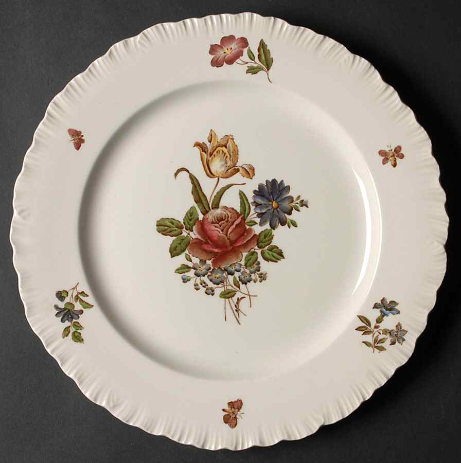 Robert Sprays Dinner Plate by Wedgwood-1