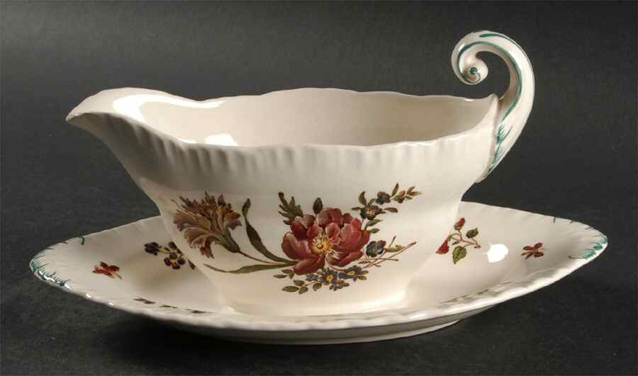 Robert Sprays Gravy Boat with Attached Underplate by Wedgwood-1