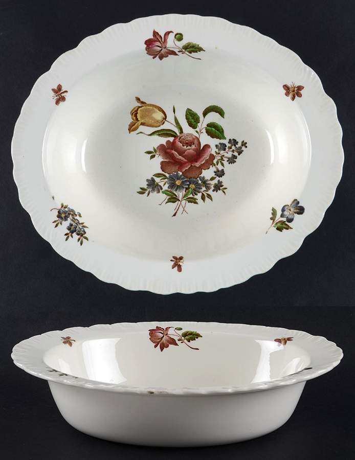 Robert Sprays 9" Oval Vegetable Bowl by Wedgwood-1