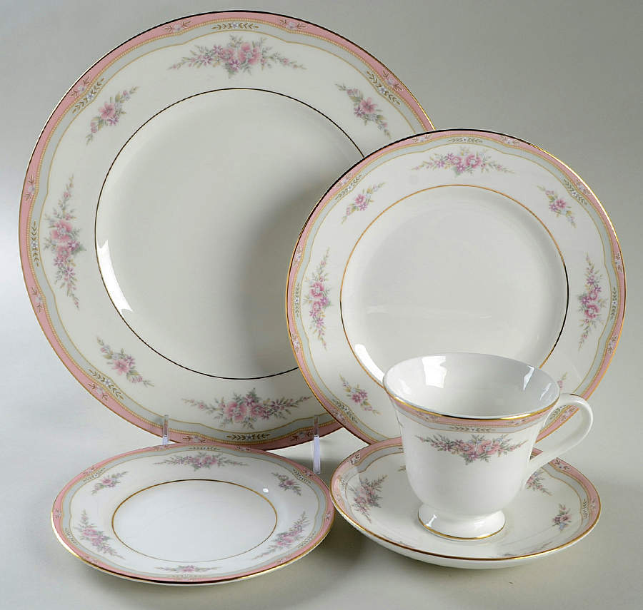 Rosalie 40 Piece Estate Set by Wedgwood-1