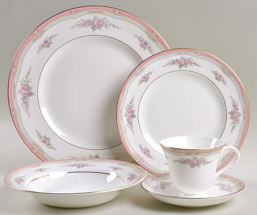 Rosalie 5 Piece Place Setting by Wedgwood-1