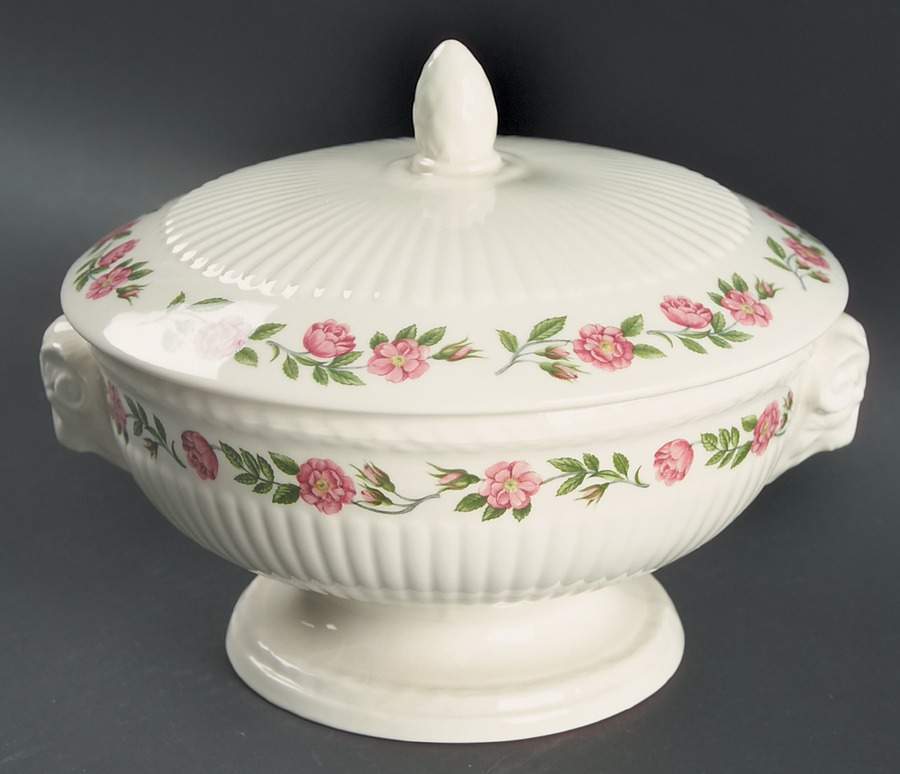 Rosalind Round Covered Vegetable by Wedgwood-1