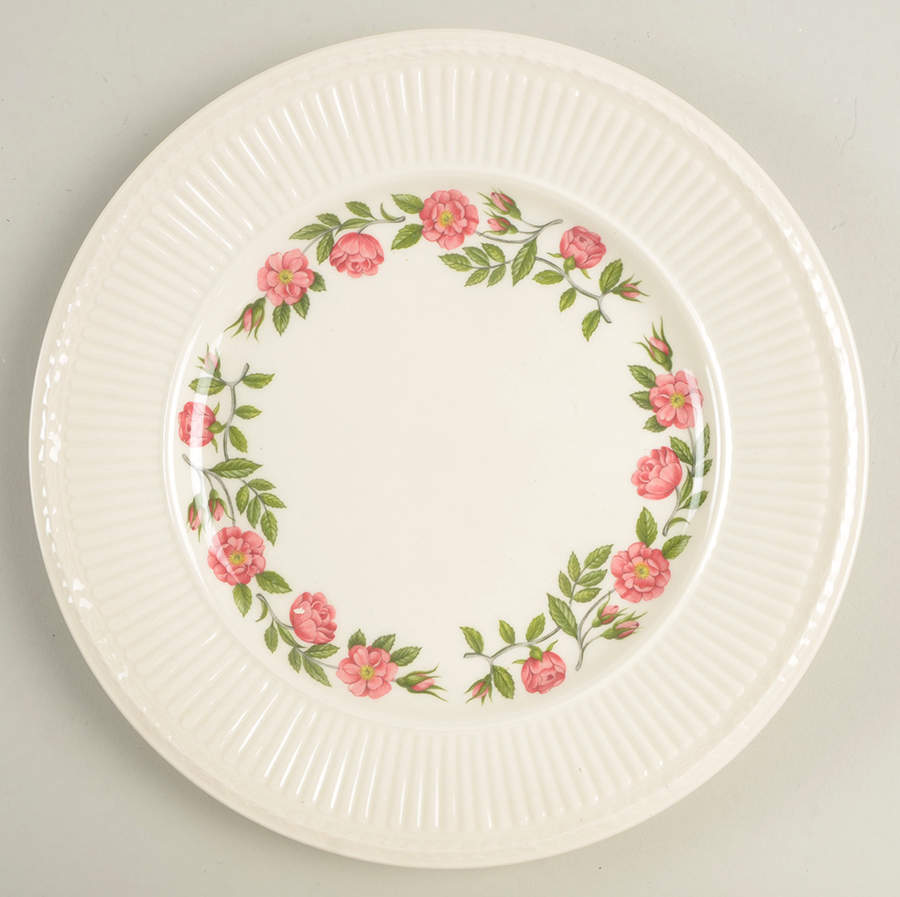 Rosalind Luncheon Plate by Wedgwood-1
