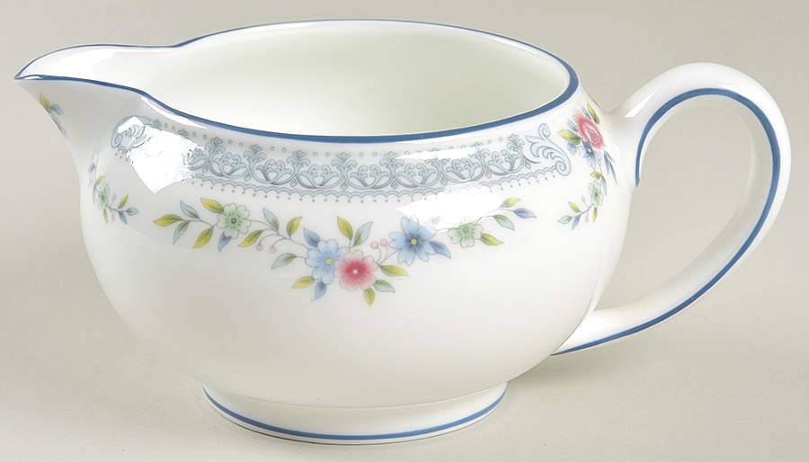 Rosedale 146 Shape Creamer by Wedgwood-1