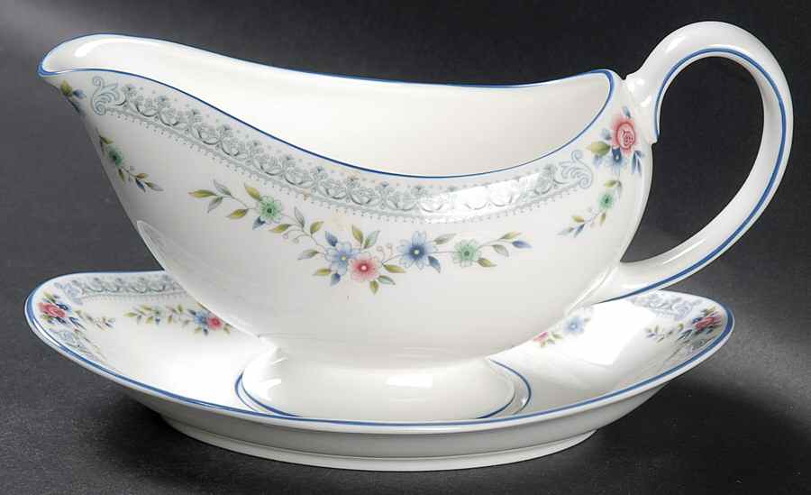 Rosedale Gravy Boat & Underplate/Relish by Wedgwood-1