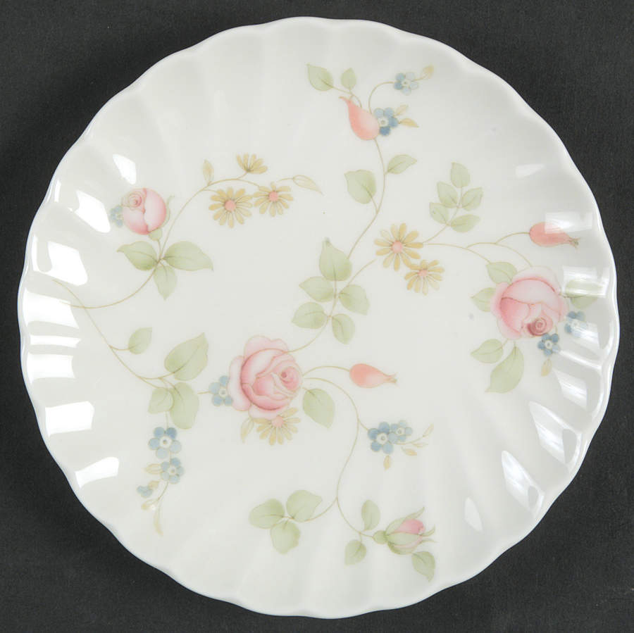 Rosehip Round Templeton Tray by Wedgwood-1