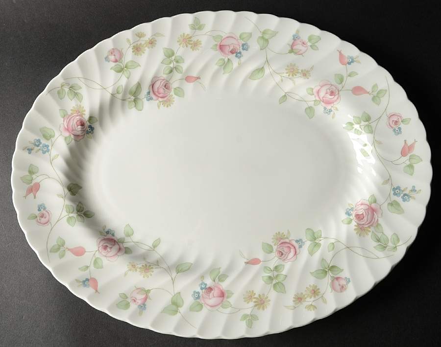 Rosehip 14" Oval Serving Platter by Wedgwood-1