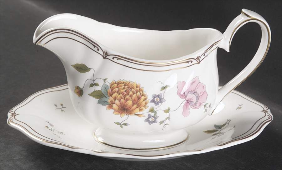 Rosemeade Gravy Boat & Underplate by Wedgwood-1