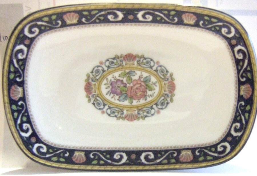 Runnymede Blue 7" Rectangular Tray by Wedgwood-1