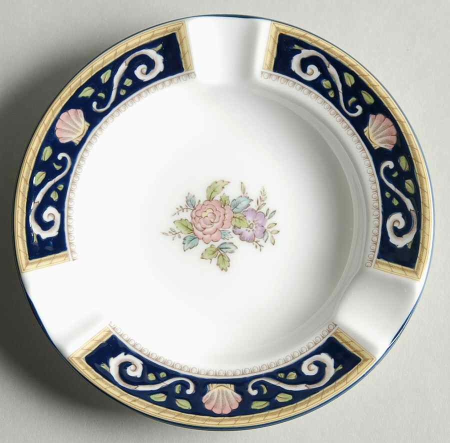 Runnymede Blue 4" Ashtray by Wedgwood-1