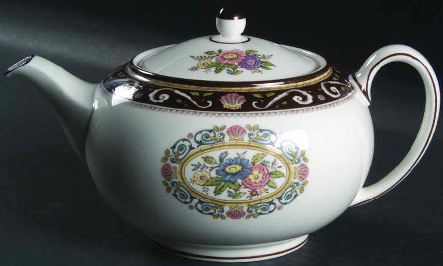 Runnymede Brown Teapot & Lid by Wedgwood-1