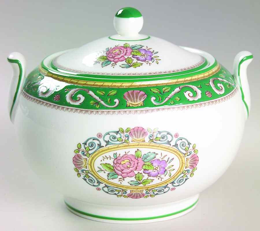 Runnymede Green 146 Shape Sugar Bowl & Lid by Wedgwood-1