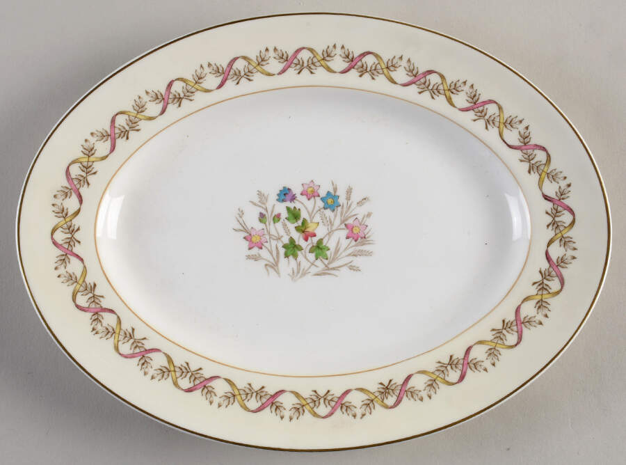 Sandringham Pink 10" Oval Serving Platter by Wedgwood-1