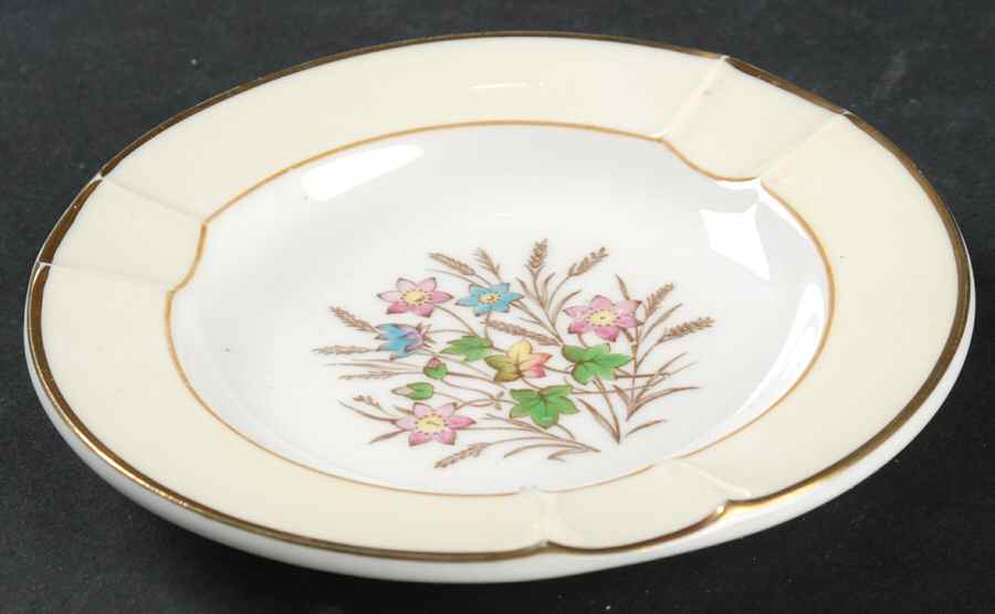 Sandringham Pink Small Ashtray by Wedgwood-1