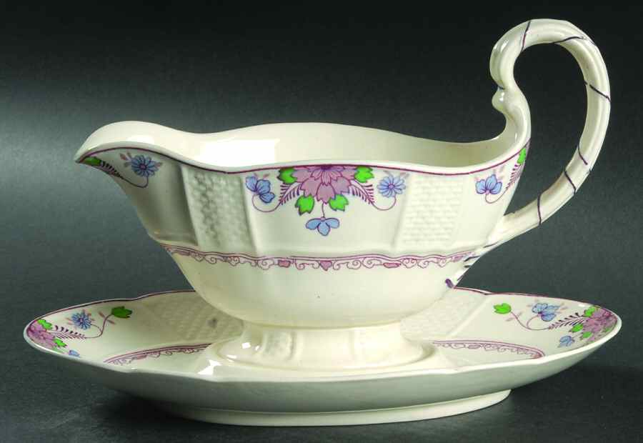 Saxon Gravy Boat with Attached Underplate by Wedgwood-1
