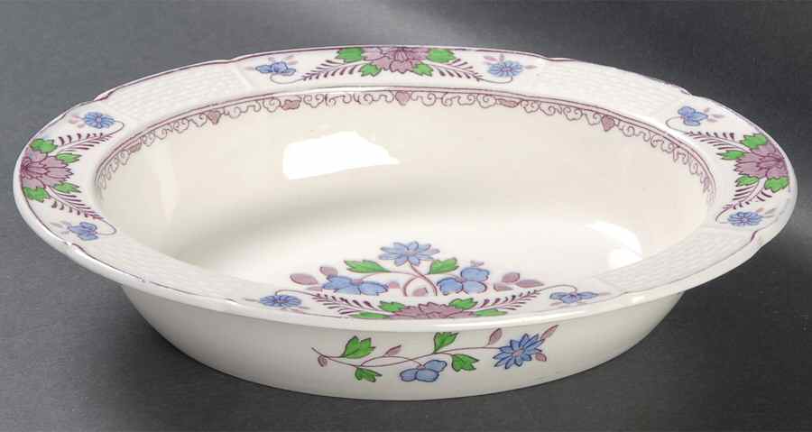 Saxon 10" Oval Vegetable Bowl by Wedgwood-1