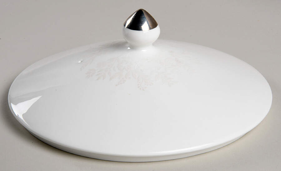 Silver Ermine (R4452, Contour Shape) Lid for Round Vegetable by Wedgwood-1