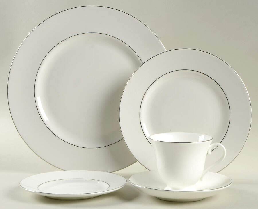 Signet Platinum 40 Piece Estate Set by Wedgwood-1